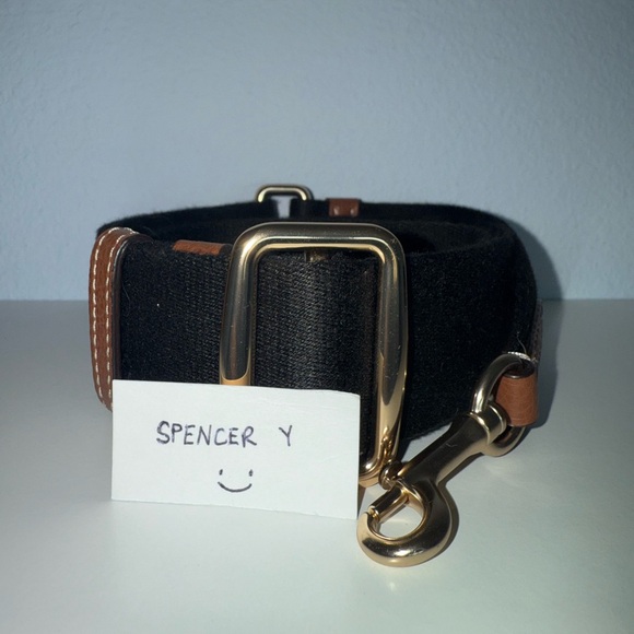 Coach Dempsey Drawstring Bucket Bag 15 With Snowflake Print - Picture 4 of 4